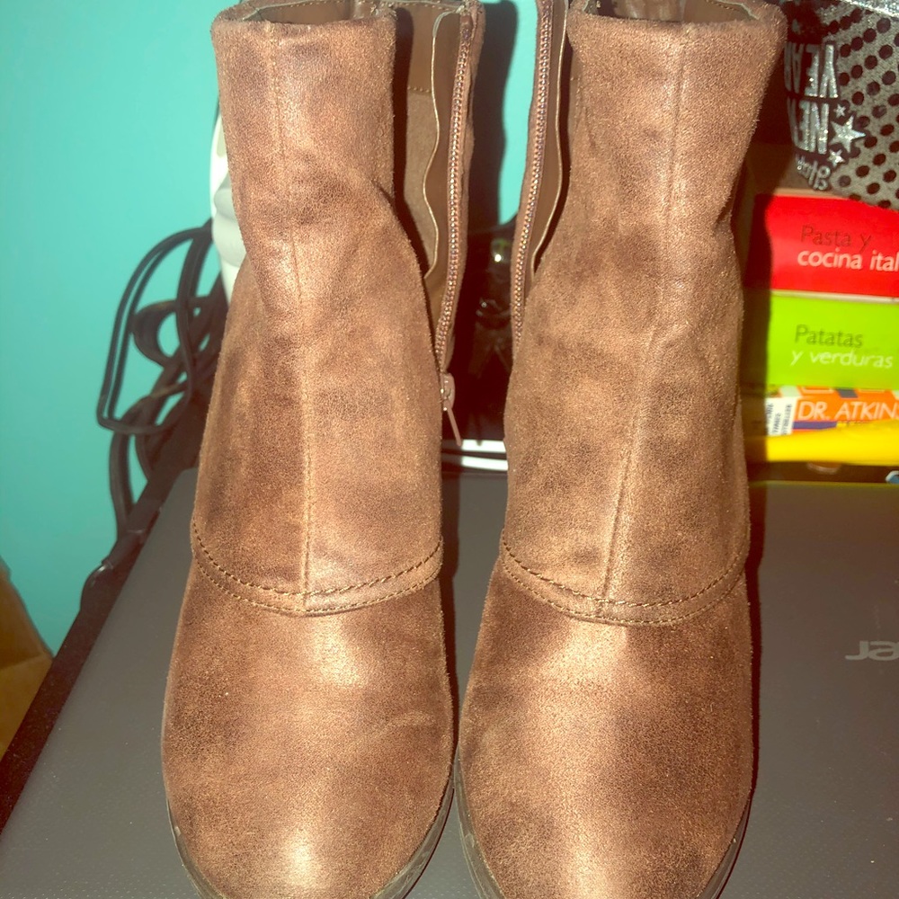 Women’s ankle boots